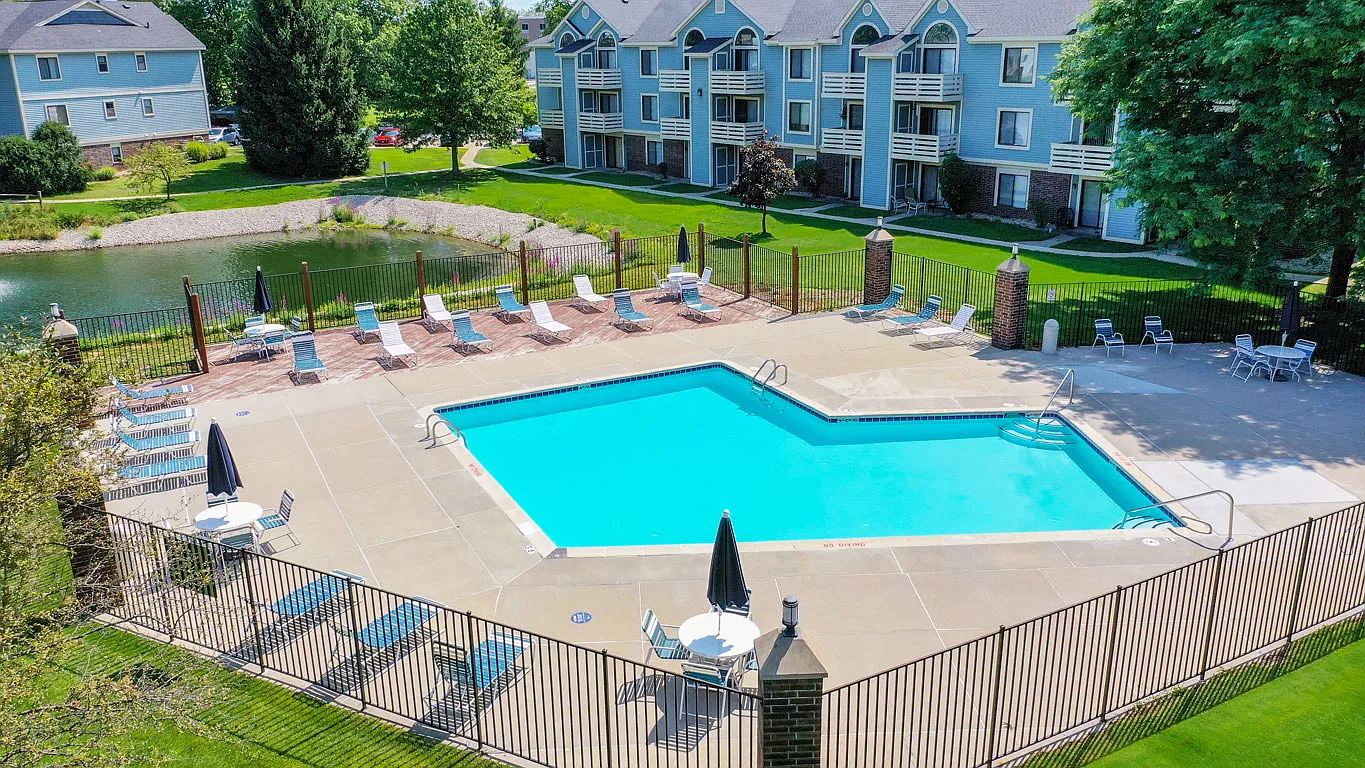 North Pointe Apartments — Photo 4