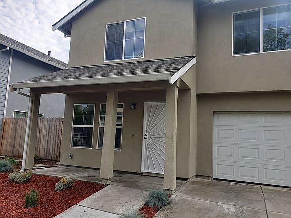 3rd image of 7420 Mimosa Way
