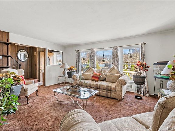 5th image of 55 Harriet Avenue
