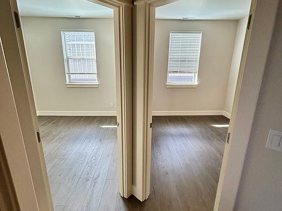 5th image of 20602 SE Nina Ave