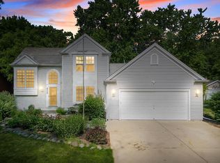 N9179 Pine St, East Troy, WI