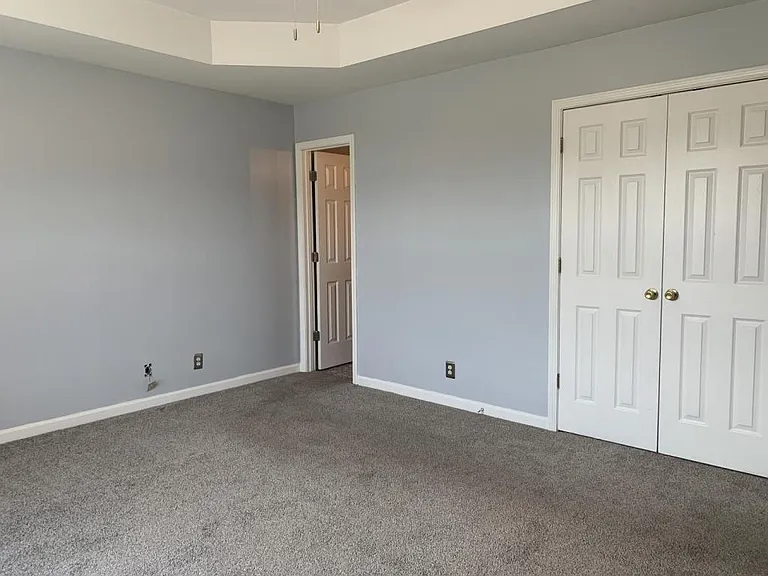 689 Artic Ave — Photo 12