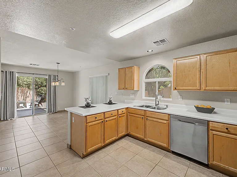 15550 N Frank Lloyd Wright Blvd #1015 — Photo 14