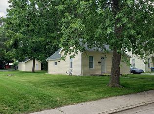 305 S 10th St, Goshen, IN 46528