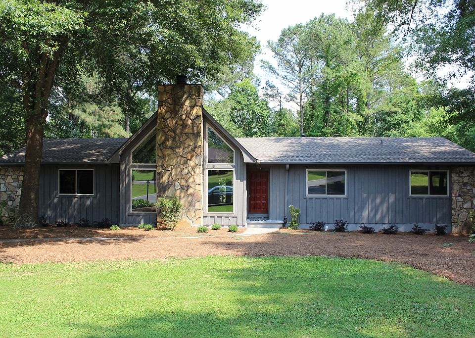 1st image of 304 Laura Ln