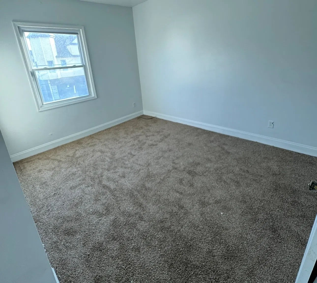 2 bed, 1100 sqft, $975 — Photo 4