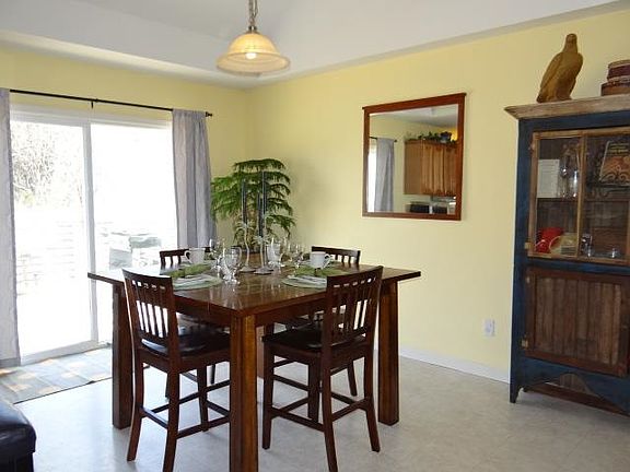 3rd image of 208 E Whispering Hills Blvd