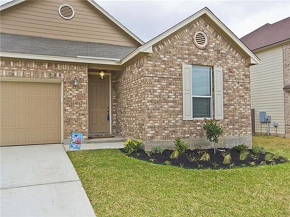 2nd image of 712 Apricot Dr