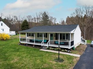 82 Larned Rd, Oxford, MA 01540
