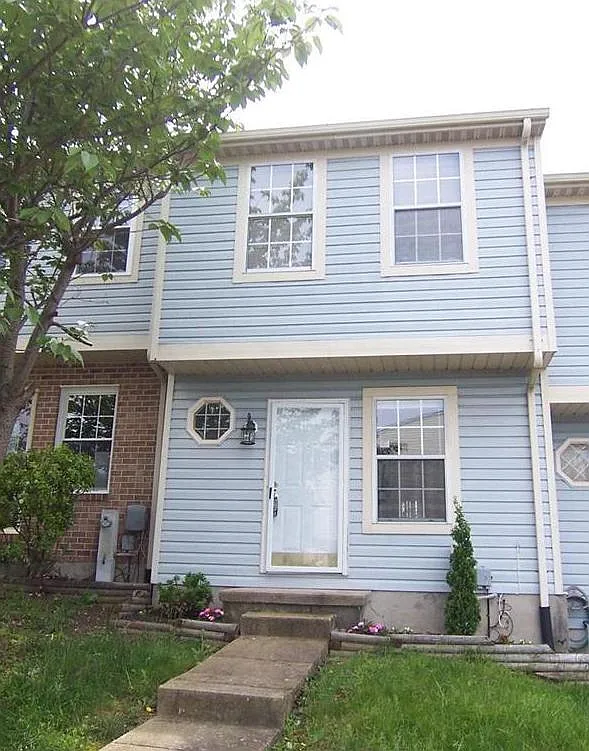 834 Olive Branch Ct photo 1