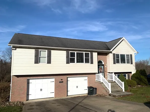 108 Long Ridge Ln S, Uniontown, PA 15401