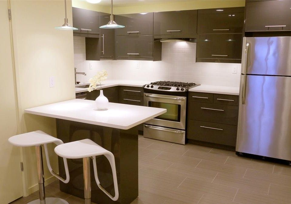 Modern gourmet kitchen.