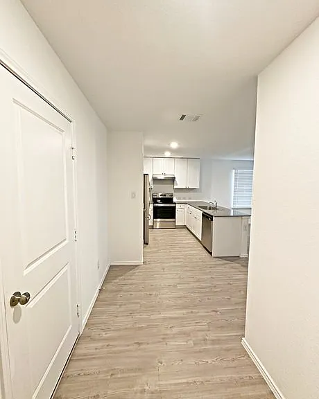3821 Far Horizon — Photo 10
