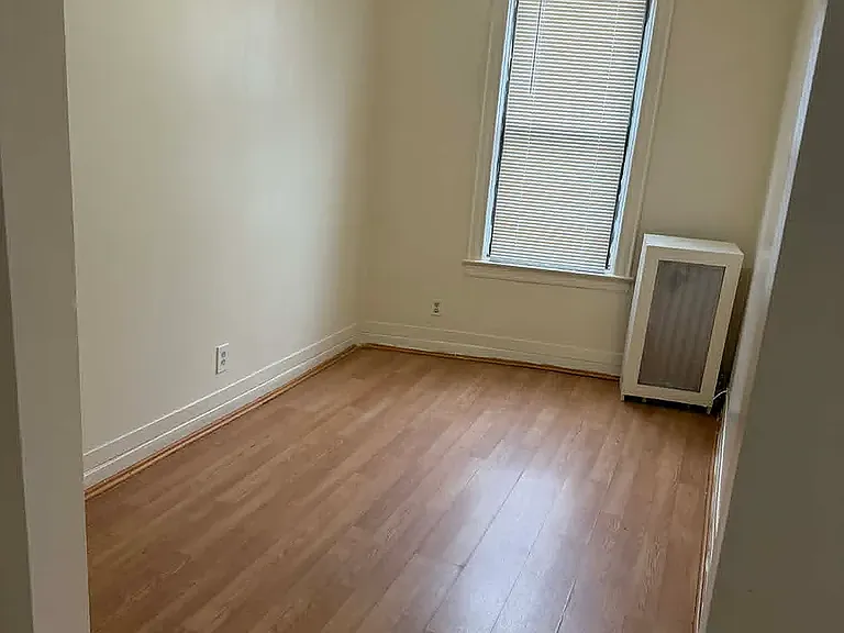 60-76 Palmetto St #2 — Photo 6