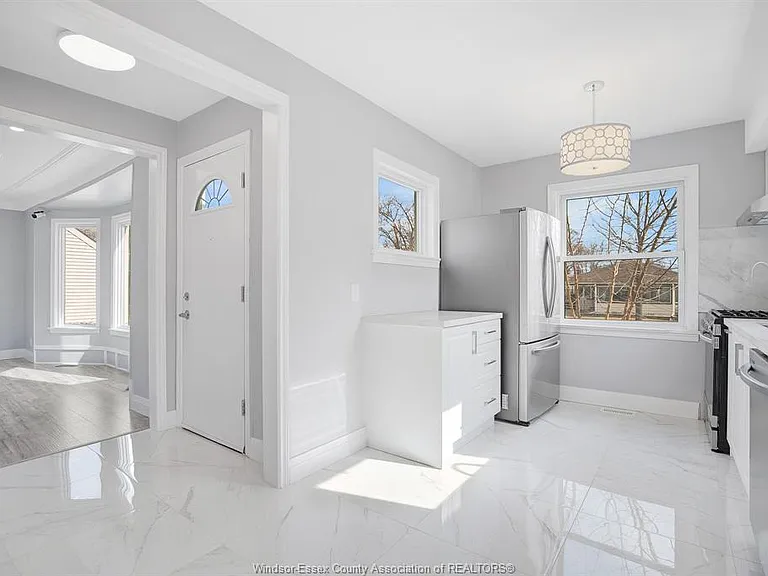 2653 Alexis Rd #UPPER — Photo 9