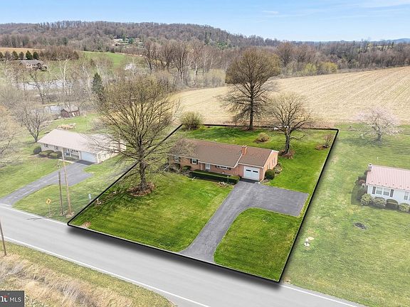3rd image of 145 Mount Tabor Rd