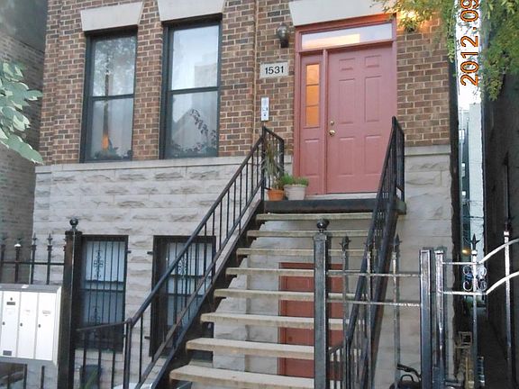 2nd image of 1531 W Thomas St #3F