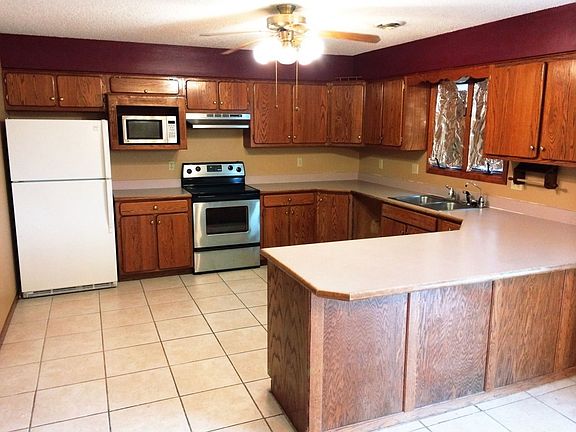 4th image of 5210 Terra Heights Dr