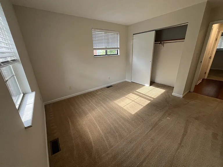 308 S Mechanic St #308 — Photo 6