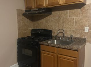 161 W Olney Ave #2R, Philadelphia, PA 19120