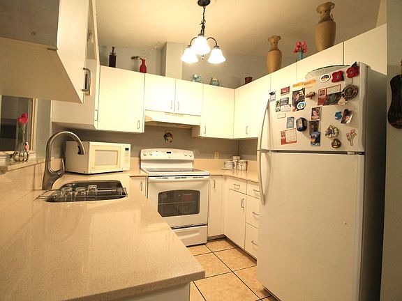 4th image of 1416 Wood Ave