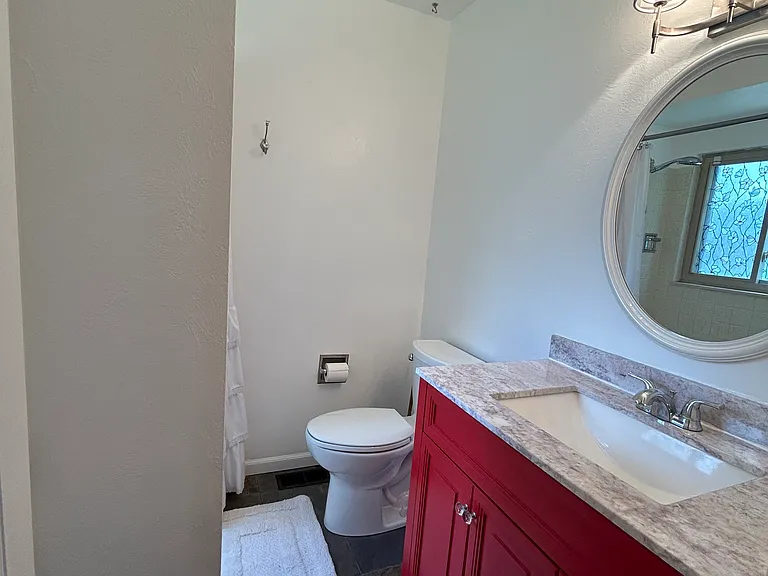 1184 Stanton St — Photo 23