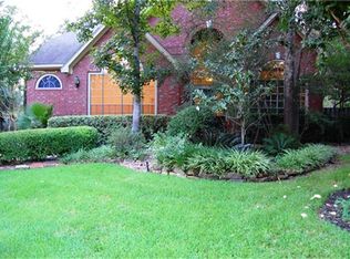 12 Spiral Leaf Ct, Spring, TX 77381