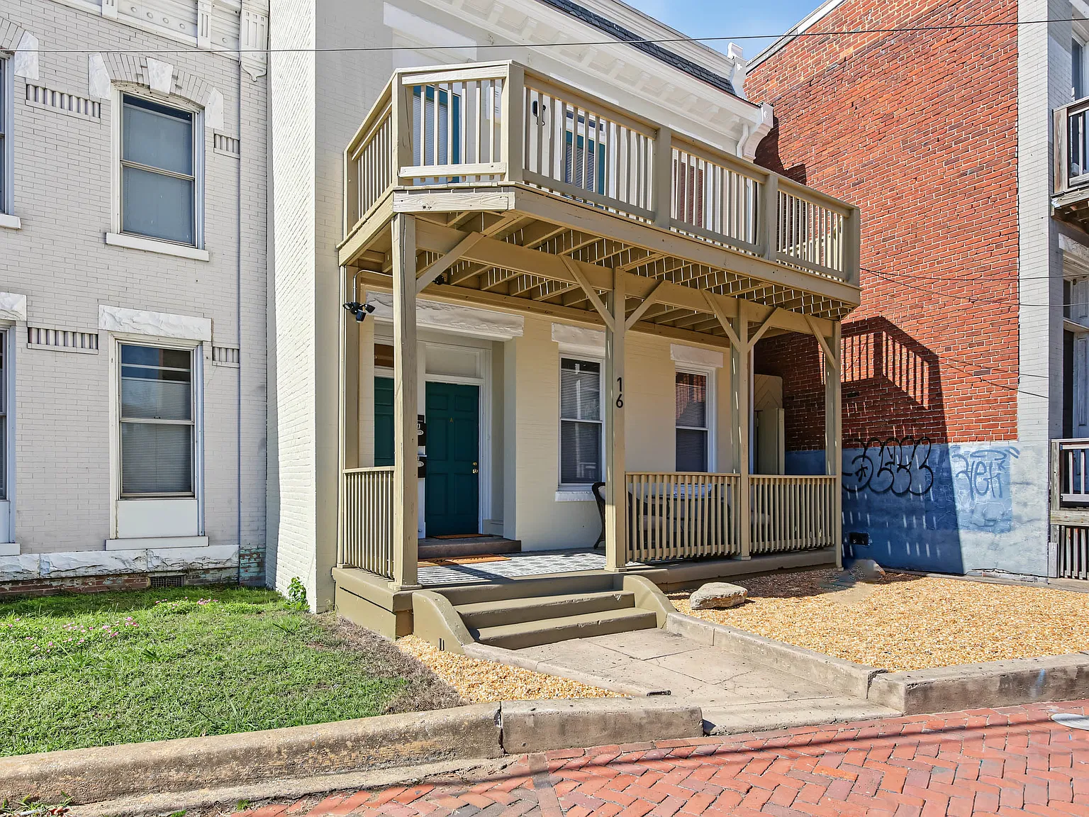 4 bed, 1650 sqft, $3,800 — Photo 3