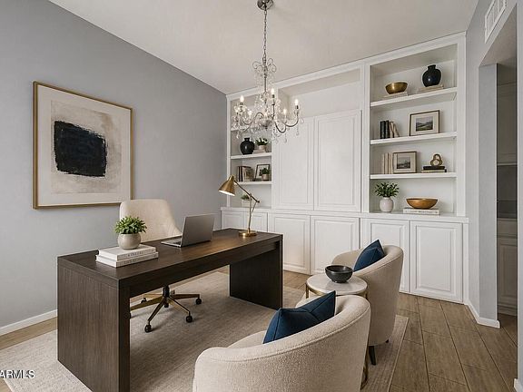 4th image of 207 W CLARENDON Avenue #2B