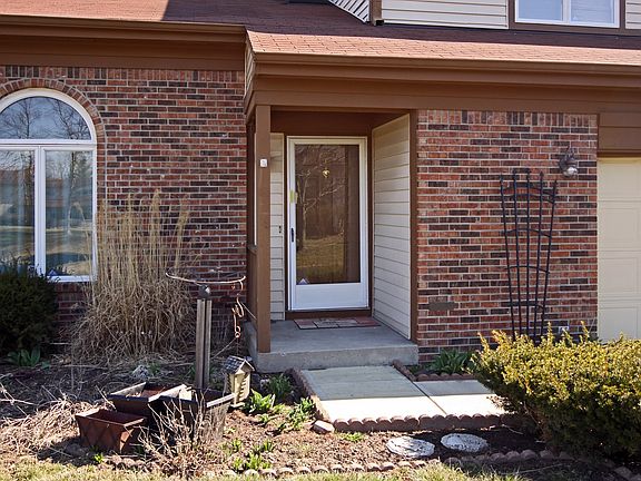 2nd image of 1514 Dominion Dr
