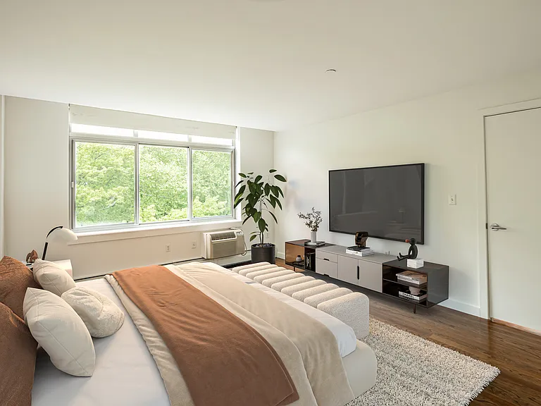 130 Bradhurst Ave #705 — Photo 3