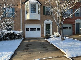 5687 Sherborne Knls, Centreville, VA 20120