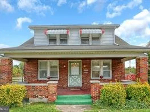 4363 N 6th St, Harrisburg, PA 17110