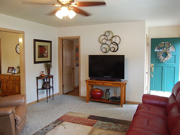 4th image of 203 9th Ave