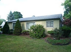 2nd image of 601 Clay St