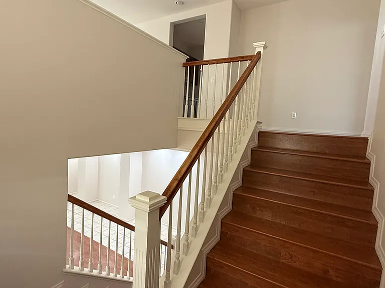 3045 W Newgrove St — Photo 9