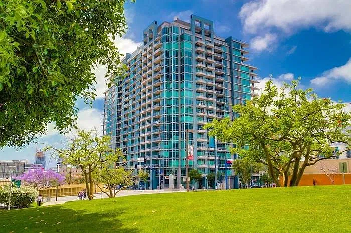 1080 Park Blvd #1613