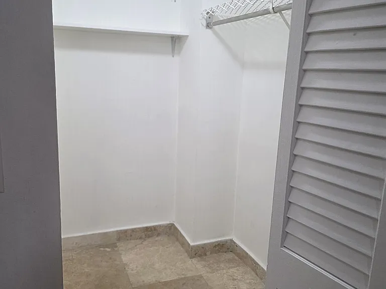 1817 S Ocean Dr #Penthouse 18 — Photo 28