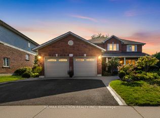871 Grand Ridge Ave, Oshawa, ON L1K 2M4