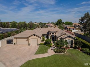 14918 Thunder Valley Rd, Bakersfield, CA 93314