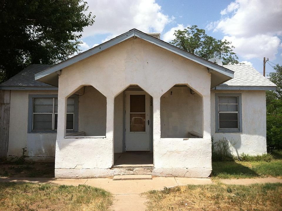 1st image of 1108 E Grand Ave