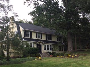 7960 Indian Hill Rd, Cincinnati, OH 45243