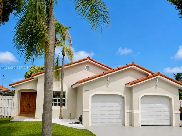 18145 NW 61st Ave, Hialeah, FL 33015