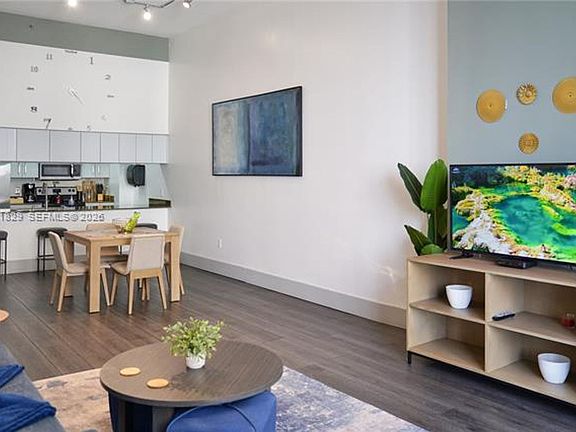 2nd image of 1200 Brickell Bay Dr #Cu-1406