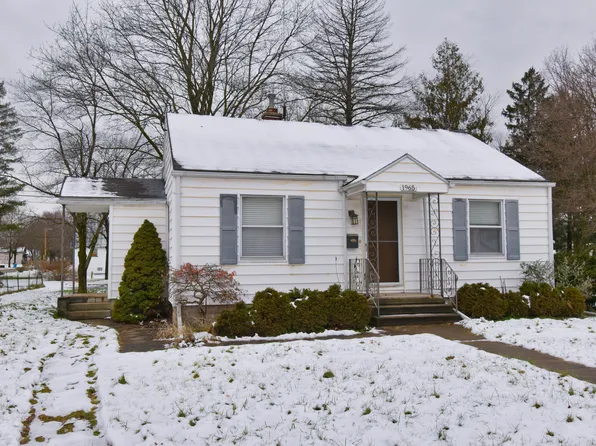 1965 Lewis Dr, Niles, MI 49120