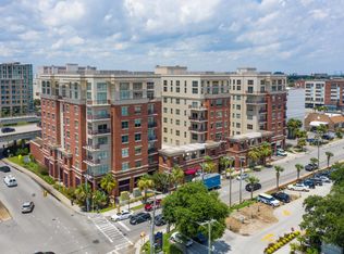150 Bee St APT 318, Charleston, SC 29401