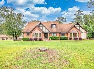 3280 Pate Dr, Snellville, GA 30078