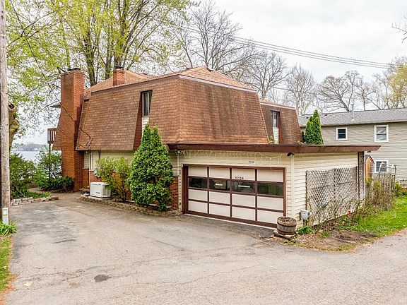4th image of 10134 Canal Dr