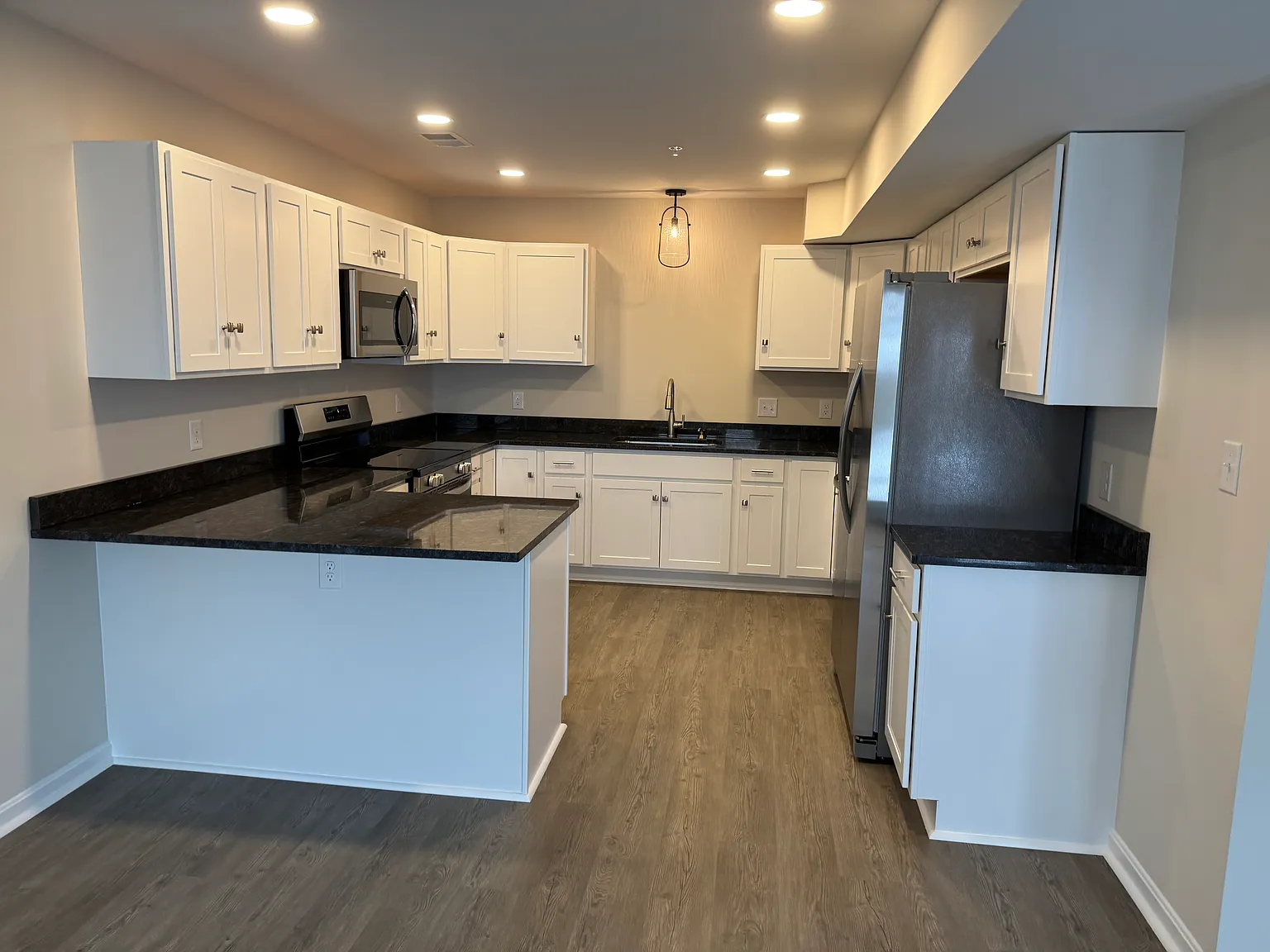 8820 Hillside Way photo 1