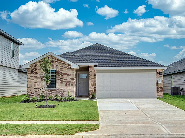 1711 Portorosso Dr — Photo 1